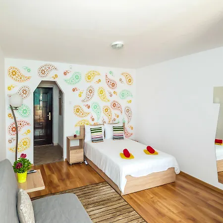 Titan Studio B Apartment Bucharest